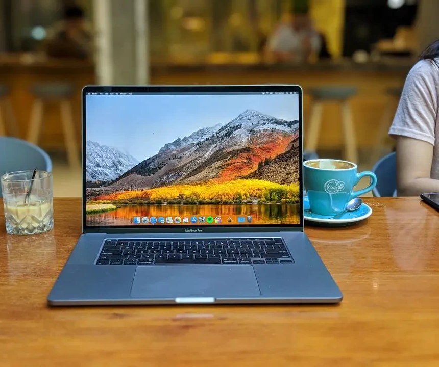 مک بوک پرو MacBook 2019 Pro A1990/ Core i9/32GB/ 500GB SSD/4GB 